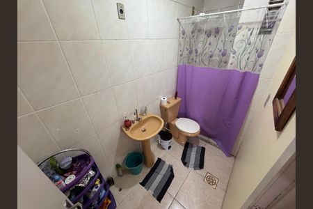 Apartamento à venda com 50m², 1 quarto e sem vaga Apartamento à venda com 50m², 1 quarto e sem vagaBanheiro Social