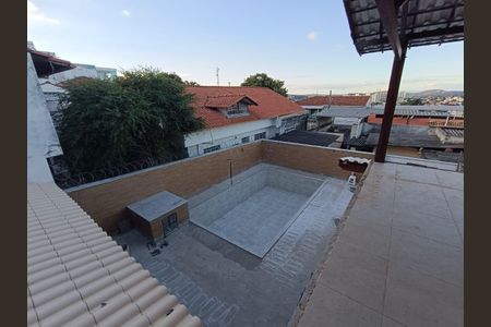 Casa à venda com 300m², 7 quartos e 6 vagas Casa à venda com 300m², 7 quartos e 6 vagasFoto 09
