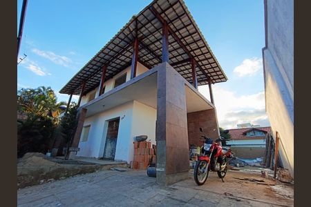 Casa à venda com 300m², 7 quartos e 6 vagas Casa à venda com 300m², 7 quartos e 6 vagasFoto 08