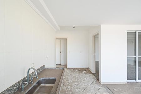 Apartamento à venda com 130m², 3 quartos e 2 vagasCozinha