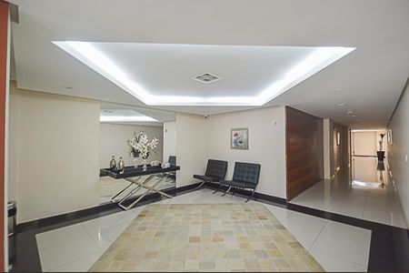 Apartamento à venda com 130m², 3 quartos e 2 vagasHall de entrada