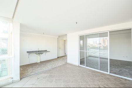 Apartamento à venda com 130m², 3 quartos e 2 vagasVaranda Sala