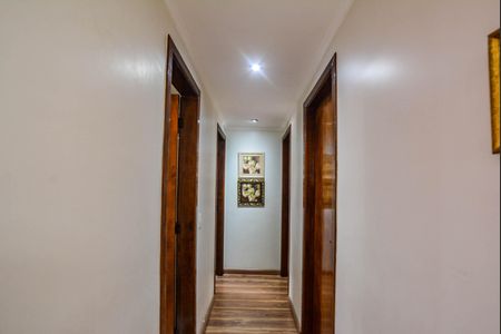 Apartamento à venda com 75m², 3 quartos e 2 vagas Apartamento à venda com 75m², 3 quartos e 2 vagasCorredor