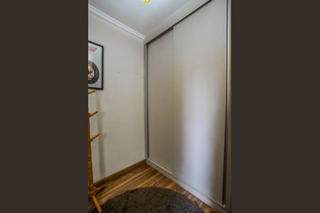Apartamento à venda com 75m², 3 quartos e 2 vagas Apartamento à venda com 75m², 3 quartos e 2 vagasQuarto 2