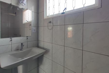 Casa à venda com 220m², 2 quartos e 2 vagas Casa à venda com 220m², 2 quartos e 2 vagasBanheiro Suíte 2