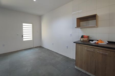Casa à venda com 220m², 2 quartos e 2 vagas Casa à venda com 220m², 2 quartos e 2 vagasCozinha