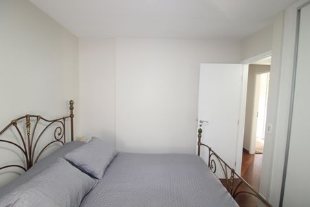 Apartamento à venda com 100m², 3 quartos e 2 vagasQuarto 3