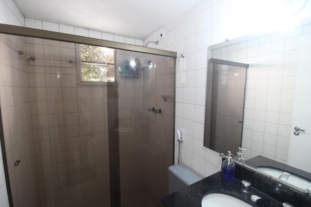 Apartamento à venda com 100m², 3 quartos e 2 vagasBanheiro 2