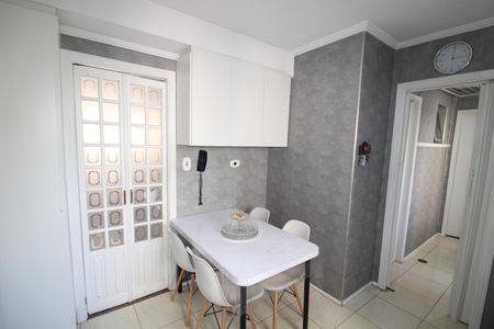 Apartamento à venda com 100m², 3 quartos e 2 vagasCozinha