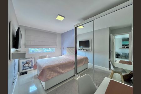 Apartamento à venda com 64m², 2 quartos e 1 vagaSuíte