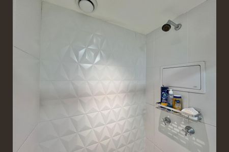 Apartamento à venda com 64m², 2 quartos e 1 vagaBanheiro da Suíte