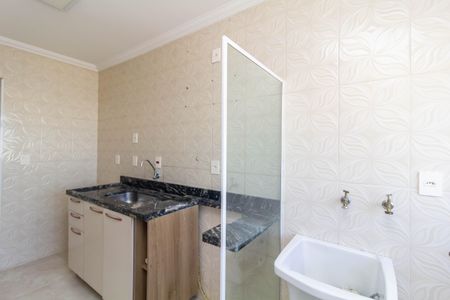 Apartamento à venda com 52m², 2 quartos e 1 vagaCozinha-Lavanderia