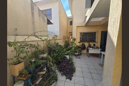 Casa à venda com 179m², 4 quartos e 2 vagas