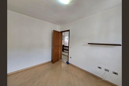 Casa à venda com 179m², 4 quartos e 2 vagas