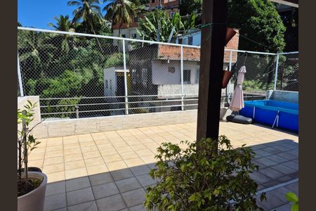 Casa à venda com 140m², 5 quartos e 2 vagas