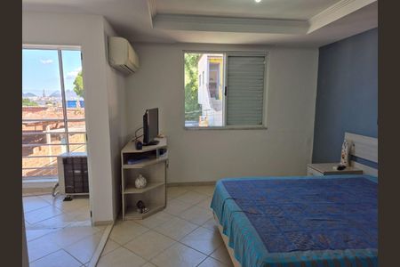 Casa à venda com 140m², 5 quartos e 2 vagas