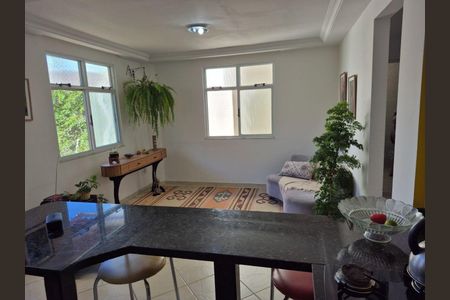Casa à venda com 140m², 5 quartos e 2 vagas