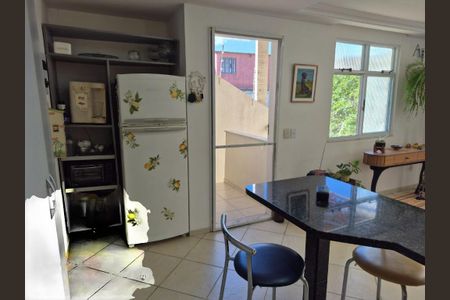 Casa à venda com 140m², 5 quartos e 2 vagas