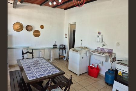 Casa à venda com 140m², 5 quartos e 2 vagas