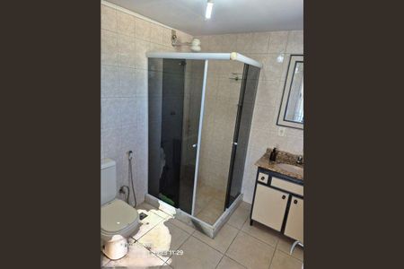 Casa à venda com 140m², 5 quartos e 2 vagas