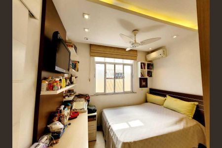 Casa à venda com 218m², 3 quartos e 5 vagas