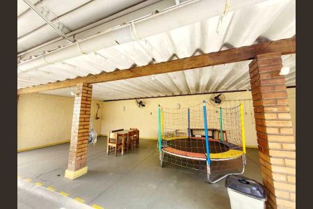 Casa à venda com 218m², 3 quartos e 5 vagas