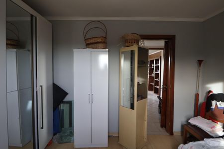 Casa à venda com 438m², 6 quartos e 3 vagasQuarto 2