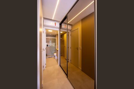 Apartamento à venda com 130m², 3 quartos e 2 vagasSuíte 2