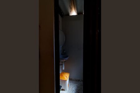 Casa à venda com 128m², 2 quartos e 2 vagas Casa à venda com 128m², 2 quartos e 2 vagasBanheiro Terraço