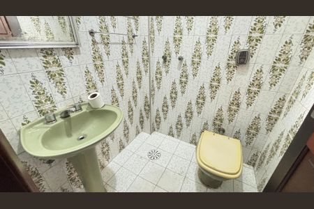 Casa à venda com 112m², 3 quartos e 1 vagaBanheiro 2