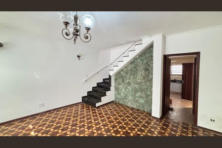 Casa à venda com 112m², 3 quartos e 1 vagaSala