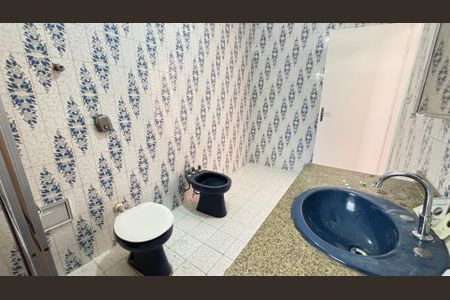 Casa à venda com 112m², 3 quartos e 1 vagaBanheiro