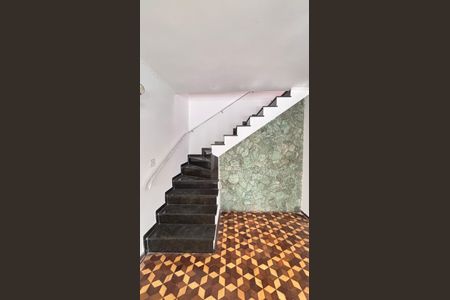 Casa à venda com 112m², 3 quartos e 1 vagaSala