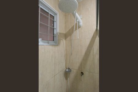 Casa à venda com 250m², 2 quartos e 2 vagas Casa à venda com 250m², 2 quartos e 2 vagasBanheiro Social