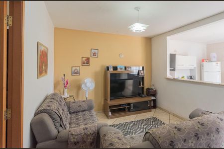 Casa à venda com 250m², 2 quartos e 2 vagas Casa à venda com 250m², 2 quartos e 2 vagasCasa 2- Sala