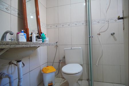 Apartamento à venda com 140m², 5 quartos e 4 vagas Apartamento à venda com 140m², 5 quartos e 4 vagasBanheiro suíte