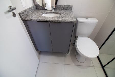 Apartamento para alugar com 27m², 1 quarto e sem vaga Apartamento para alugar com 27m², 1 quarto e sem vagaBanheiro da Suíte