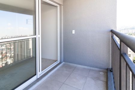 Apartamento à venda com 55m², 3 quartos e 1 vaga Apartamento à venda com 55m², 3 quartos e 1 vagaVaranda