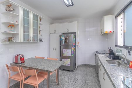 Apartamento à venda com 190m², 4 quartos e 3 vagas Apartamento à venda com 190m², 4 quartos e 3 vagasFoto 25