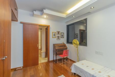 Apartamento à venda com 190m², 4 quartos e 3 vagas Apartamento à venda com 190m², 4 quartos e 3 vagasFoto 33