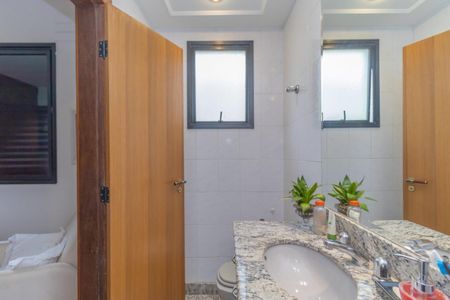 Apartamento à venda com 190m², 4 quartos e 3 vagas Apartamento à venda com 190m², 4 quartos e 3 vagasFoto 22