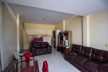 Casa de condomínio à venda com 324m², 3 quartos e sem vaga Casa de condomínio à venda com 324m², 3 quartos e sem vagaSala (2º Andar)