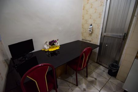 Casa de condomínio à venda com 324m², 3 quartos e sem vaga Casa de condomínio à venda com 324m², 3 quartos e sem vagaCopa