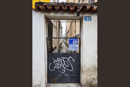 Casa de condomínio à venda com 324m², 3 quartos e sem vaga Casa de condomínio à venda com 324m², 3 quartos e sem vagaFachada e placa