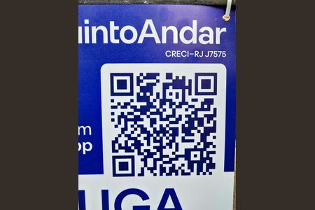 Casa de condomínio à venda com 324m², 3 quartos e sem vaga Casa de condomínio à venda com 324m², 3 quartos e sem vagaPlaca QuintoAndar