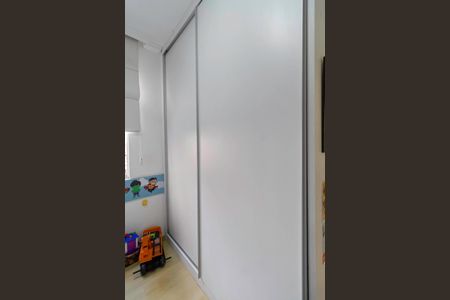 Apartamento à venda com 176m², 3 quartos e 1 vaga Apartamento à venda com 176m², 3 quartos e 1 vagaQuarto 2