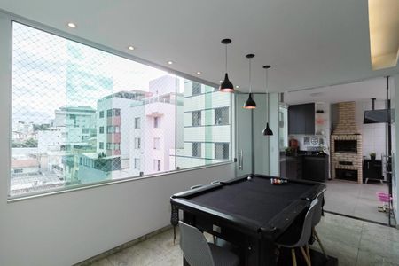 Apartamento à venda com 176m², 3 quartos e 1 vaga Apartamento à venda com 176m², 3 quartos e 1 vagaCobertura - Sala