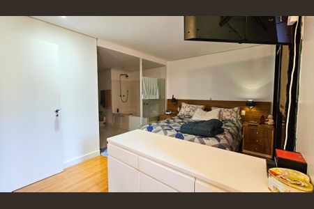 Apartamento à venda com 116m², 2 quartos e 2 vagas Apartamento à venda com 116m², 2 quartos e 2 vagasSuite