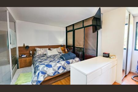 Apartamento à venda com 116m², 2 quartos e 2 vagas Apartamento à venda com 116m², 2 quartos e 2 vagasSuite
