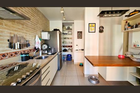 Apartamento à venda com 116m², 2 quartos e 2 vagas Apartamento à venda com 116m², 2 quartos e 2 vagasCozinha